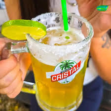 Chelada con cristal