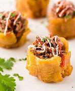 TOSTONES RELLENOS CON PULPO